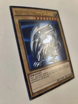 Blue-Eyes White Dragon DUSA-EN043 Ultra Rare Yugioh Duelist Saga 1st Edition VLP - Image 3