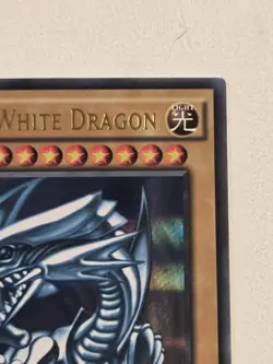 Blue-Eyes White Dragon DUSA-EN043 Ultra Rare Yugioh Duelist Saga 1st Edition VLP - Image 5