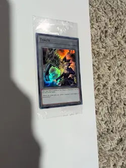 SEALED - Yugioh - Token (Yugi Muto & Gandora-X) - TKN5-EN001 - Super Rare - NM - Image 3
