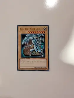 Blue-Eyes White Dragon LC01-EN004 Ultra Rare Limited Edition Yugioh LP - Image 1
