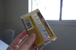 Pokemon Base Set Booster Pack for Display - Image 5