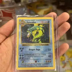 Pokemon TCG Gyarados Holo Rare Card 006/102 Base Set 2 Shadowless - Image 1