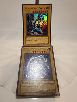 Lot Of 2 YU-GI-OH 1996 BLUE EYES WHITE DRAGON - Image 1