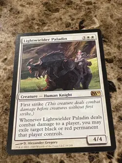 LIGHTWIELDER PALADIN Magic MTG M10 Core Set LP - Image 1