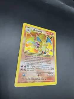 Pokemon TCG Charizard Base Set Holo Unlimited Rare Card 4/102 Vintage 1999 - Image 4