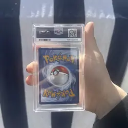 PSA 10 GEM MINT Pikachu VMAX (Rainbow Secret Rare) 188/185 Swsh04 Vivid Voltage - Image 4