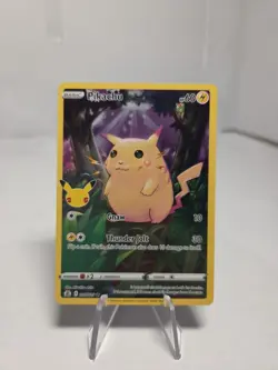 PIKACHU 005/025 Full Art Holo Rare Celebrations 25th Anniversary Pokemon Card NM - Image 1