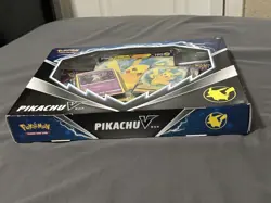 Pokemon TCG: Pikachu V Box 820650851179 - Image 4