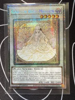 Garden Rose Maiden (STARLIGHT RARE) DOOD-EN101 (MINT) 1st Edition Yu-Gi-Oh! - Image 1