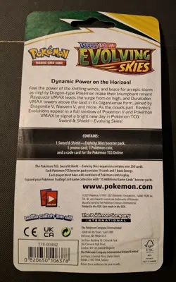 Pokemon TCG: Sword & Shield Evolving Skies Checklane Blister Pack - Eevee Promo - Image 2