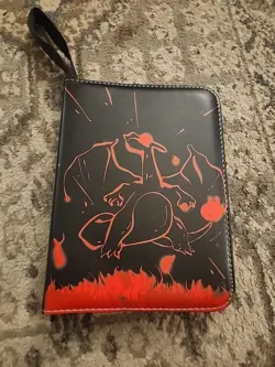 Pokemon TCG Charizard Red Black Flame Zip Up 4x50 pages UNIQUE BINDER NEVER USED - Image 1