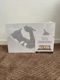 Pokemon TCG Sword & Shield Ultra Premium Collection Box - Charizard BRAND NEW 820650871115 - Image 1