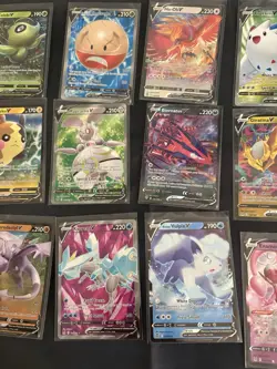 Lot Of 18 Pokemon V Cards! - Image 5