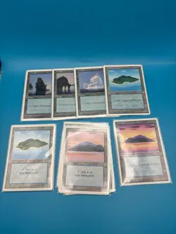 Magic The Gathering MTG Bundle lot - includes unlimited, 4th edition, and more! - Image 2