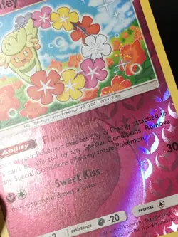 Pokemon TCG Comfey 93/145 SM Guardians Rising Reverse Holo Rare NM - Image 2