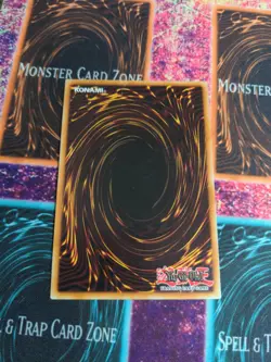 Yu-Gi-Oh! Traptrix Atrax PGL2-EN036 1st Edition Gold Rare NM - Image 3