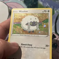 Pokemon TCG Wooloo Pokemon 222/264 Fusion Strike HOLO BLEED - Image 4