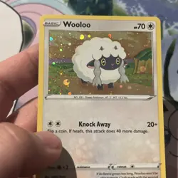 Pokemon TCG Wooloo Pokemon 222/264 Fusion Strike HOLO BLEED - Image 5