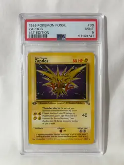 Pokemon TCG Zapdos Fossil 1st Edition Non-Holo Card 30/62 PSA MINT 9 - Image 1