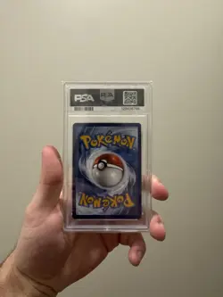 PSA 10 VICTINI #208 BLACK STAR PROMO 2025 POKEMON SVP EN UNOVA VICTINI ILLUS COL - Image 2