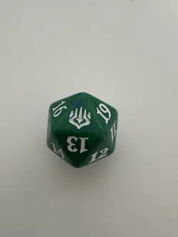 War of the Spark Green Blue Dice Standard D20 Spindown MTG Magic the Gathering - Image 1