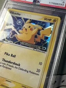 2005 POKEMON EX EMERALD #60 PIKACHU-REVERSE FOIL PSA 8 - Image 3