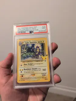 Light Toxtricity SWSH137 SWSH: Sword & Shield Promo Cards Holo - Image 2