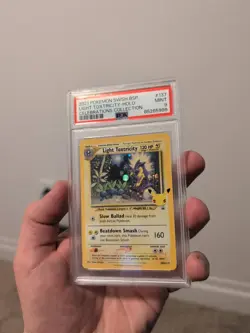 Light Toxtricity SWSH137 SWSH: Sword & Shield Promo Cards Holo - Image 3