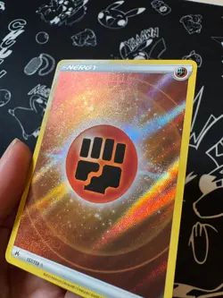 Fighting Energy 157/159 Pokemon TCG SWSH Crown Zenith Holo English - Image 3