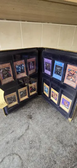 Yugioh Master Collection Volume 1 - Image 1