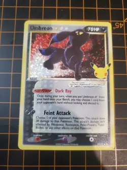 Umbreon Gold Star 17/17 Celebrations Holo Pokemon TCG NM With Hard Case - Image 2