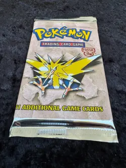 Pokemon Fossil Zapdos Booster Pack WOTC 1999 Vintage Factory-Sealed - Image 4