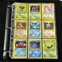Pokemon Collection Vintage Wizards Of The Coast - Lot Of Cards - Binder Pages - Image 1