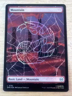 Mountain 0192 (Foil) Land MTG Spider-Man - Image 1