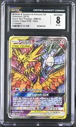 ERROR CRIMPED CGC 8 MOLTRES ZAPDOS ARTICUNO SM210 HIDDEN FATES ETB POKEMON - Image 1
