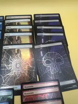 Magic The Gathering Spider-Man Full Art Spiderweb Lands Foil Full set x5 - Image 4