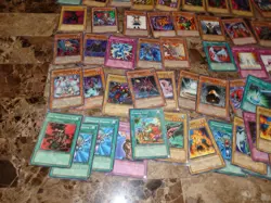 140+ Vintage 1996 YUGIOH Card Lot - Image 4