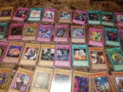 140+ Vintage 1996 YUGIOH Card Lot - Image 5