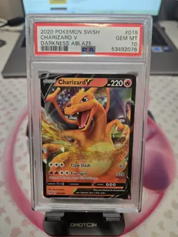 Pokemon TCG SWSH Charizard v Darkness Ablaze Graded PSA 10, 019/189 - Image 1
