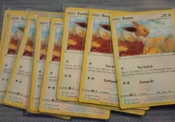 Pokemon TCG Eevee Evolving Skies 125/203 Regular Common NM/Mint!!! - Image 1
