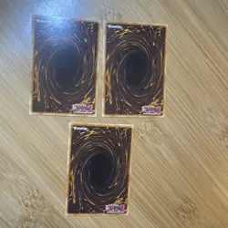 Yugioh! Blackwing - Sirocco the Dawn BLCR-EN058 X3 Playset Ultra Rare 1st Ed NM - Image 2