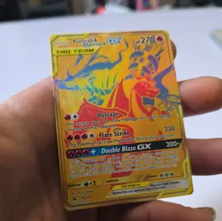 Reshiram & Charizard GX Gold SM247 Black Star Promo Fullart pokemon card - Image 2
