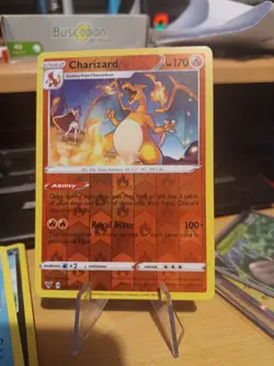 Pokemon Card Charizard 025/185 Vivid Voltage Reverse Holo Rare MINT - Image 1