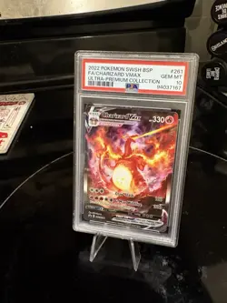 Charizard VMAX SWSH261 SWSH: Sword & Shield Promo Cards Holo - Image 1