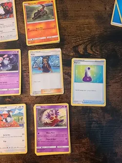 Lot 85 Pokemon Cards Sun And Moon 2017-2020 - Image 3