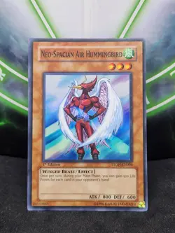 Yugioh Neo-Spacian Air Hummingbird STON-EN004 Super Rare 1st Edition LP - Image 1