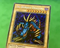 Yu-Gi-Oh! Tri-Horned Dragon LOB-EN000 25th Anniversary Secret Rare Mint - Image 5