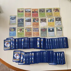 Pokemon TCG Lost Origin card lot of 700 Cards. VG. Rare, Uncommon, Common - Image 2