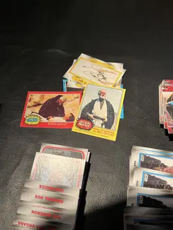 Star Wars topps Cards and others very large lot - Image 2