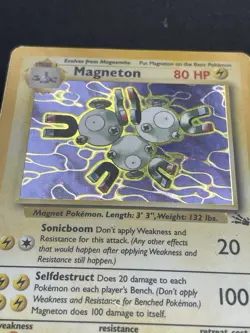 Vintage 90s Pokemon TCG Magneton Fossil Rare Holo Card 11/62 - Image 3
